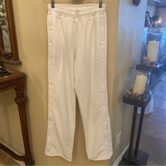 ALO Women White Tearaway Snap Button Track Pants Size Small - Picture 1 of 8